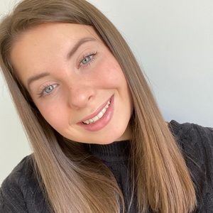 Meet your Posher, Macy